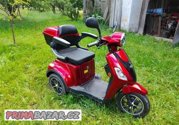 selvo-31000li-lithiova-s40644-selvo-31000li-rok-2022