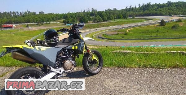 husqvarna-701-supermoto-2023