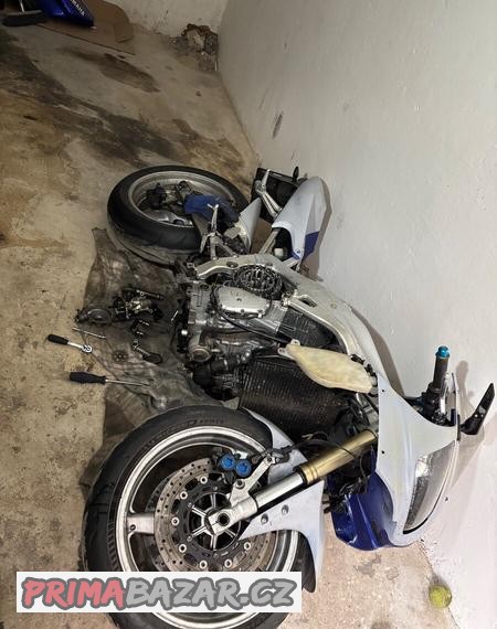 yamaha-yzf-r1-na-nd