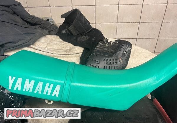 sedacka-yamaha-dt-125