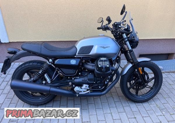 Moto Guzzi V7 Stone