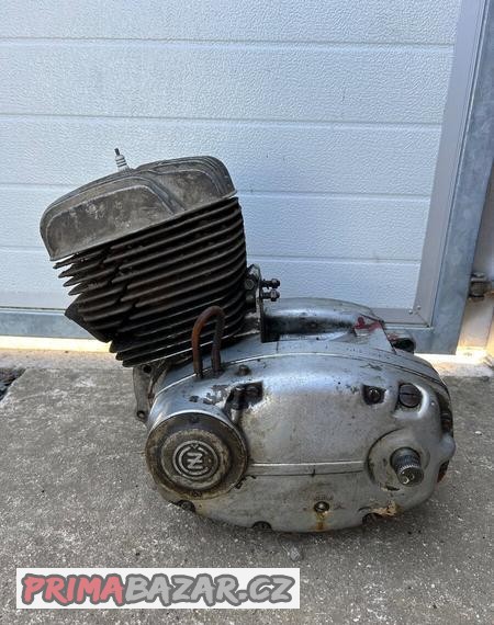 motor-cz-125-476