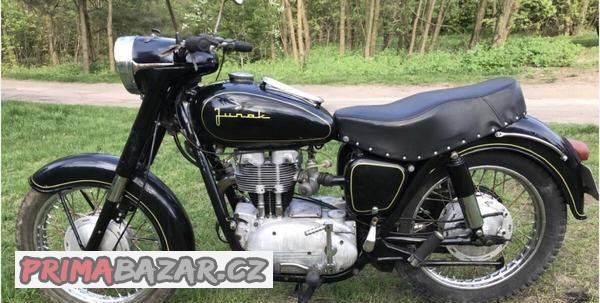 junak-350-m10-veterani-polske-motorky-nahradni-dily-wsk-shl