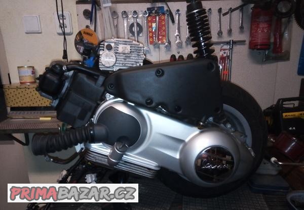 motor-piaggio-vespa-125-lx-ie