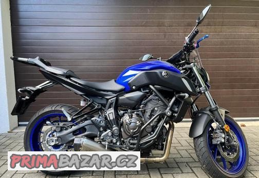 yamaha-mt-07-55kw-top-stav