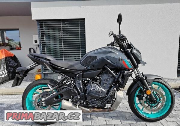 yamaha-mt07-vybava-zaruka