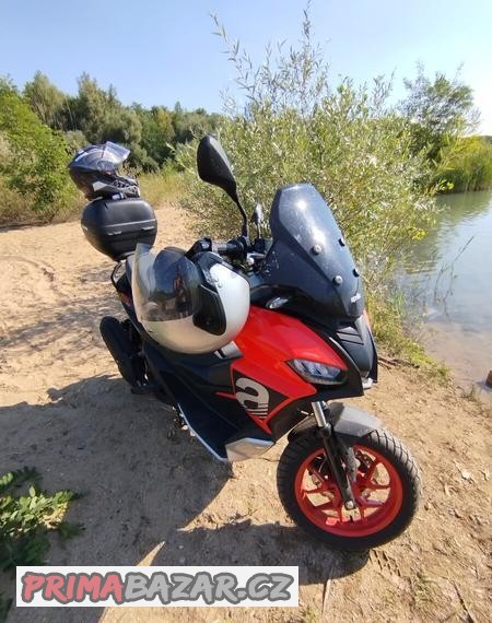 aprilia-sr-gt-125