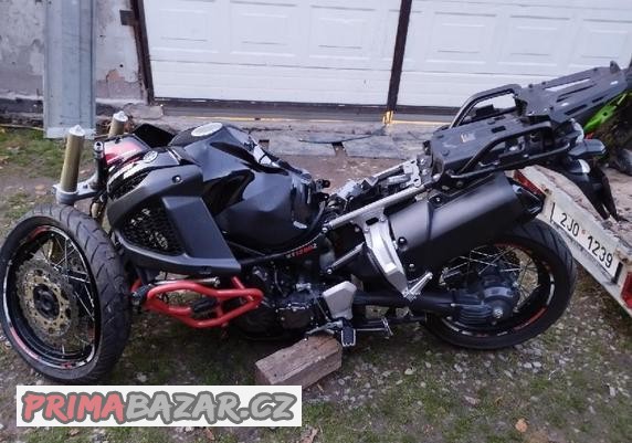 yamaha-xt-1200-z-super-tenere-na-dily