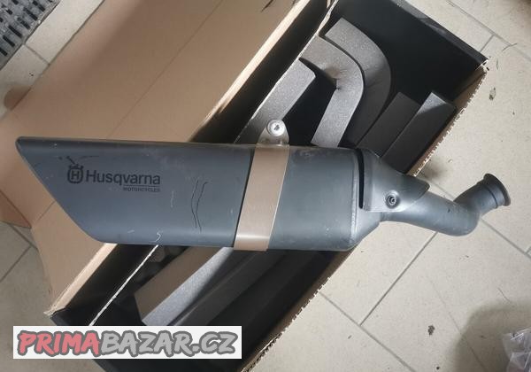 husqvarna-svartpilen-701-2019-original-vyfuk