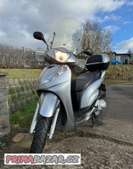 honda-sh-300-sleva