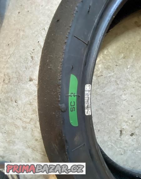 pirelli-dunlop-slicky