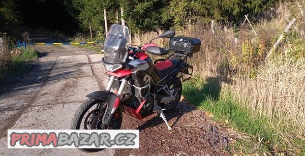 aprilia-tuareg-660