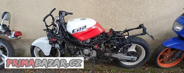 honda-cbr-1000f-1989