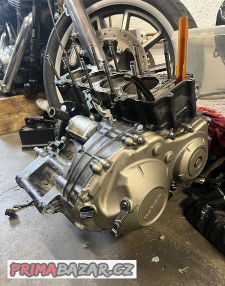 motor-sc59-2008-cbr1000fireblade