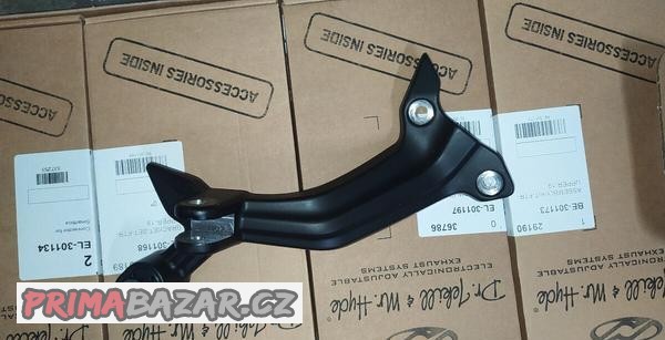 drzak-stupacek-a-vyfuku-indian-ftr-1200