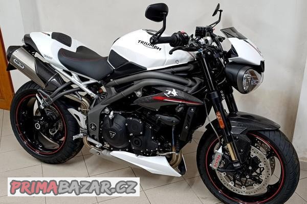 triumph-speed-triple-rs