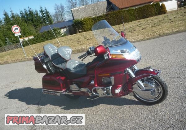 honda-gl-1500-gold-wing-se