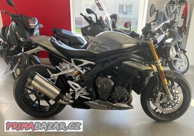 tiumph-speed-triple-1200rs