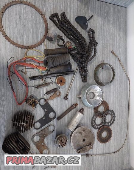 jawa-50-pionyr-mustang-parez-dily