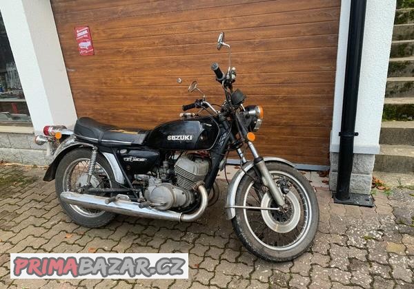 Suzuki GT500