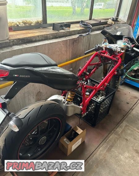 ducati-1098s-na-dily