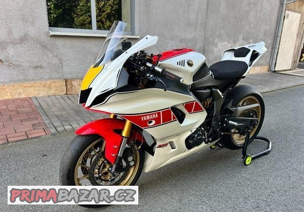 yamaha-yzf-r7-okruhovka-60th-anniversary-2022-dph-top