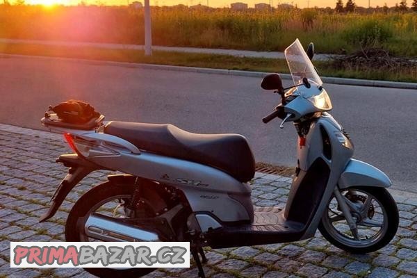 Honda SH 125i, cz doklady