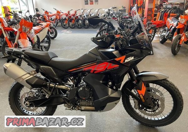 ktm-790-adventure-2024