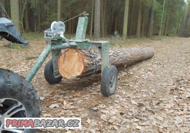 vyvazecka-dreva-za-ctyrkolu-malotraktor