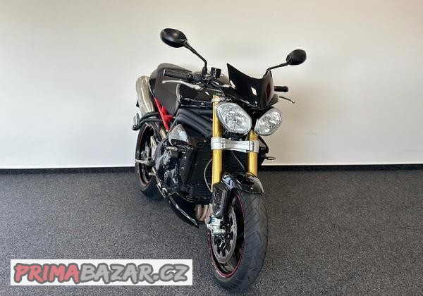 triumph-speed-triple-r