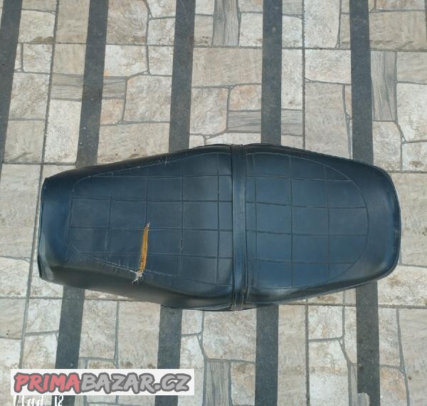 honda-cx-500-1978-1983-ponicene-sedlo