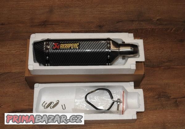 ladeny-vyfuk-akrapovic-carbon-novy