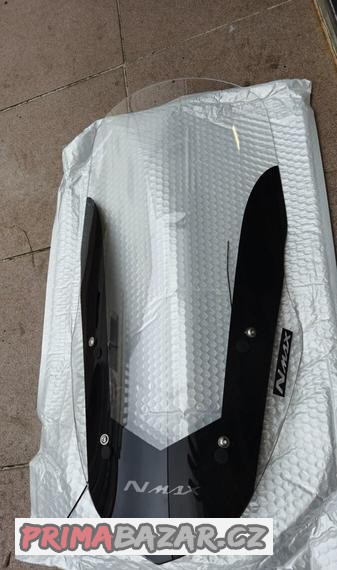 vyssi-plexi-na-yamaha-xmax-s-kulatym-budikem