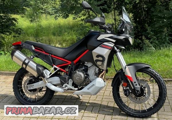 aprilia-tuareg-660-canyon-sand