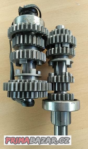 prevodovka-na-motor-125ccm-cina