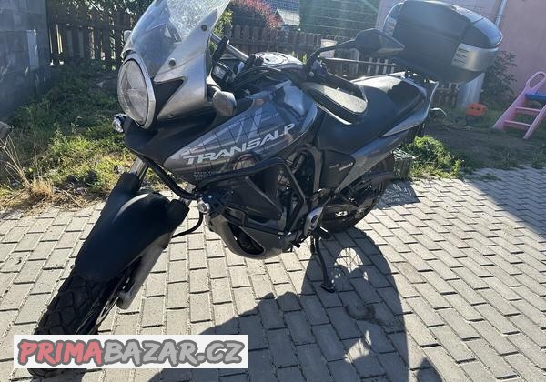 honda-transalp-700