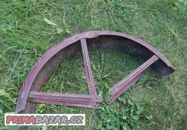 blatnik-na-motorku-z-pudy-plati-do-smazani
