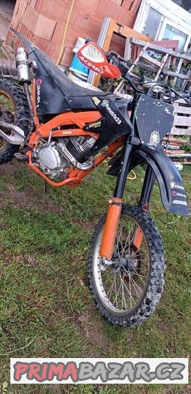 prodam-xmotos-250ccm-cross