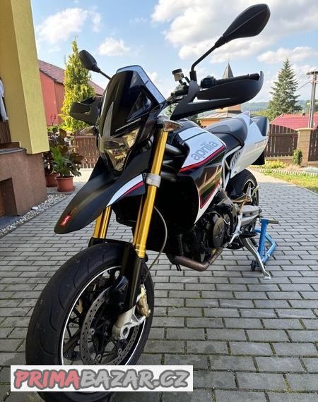 aprilia-dorsoduro-1200