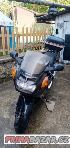 cbr-1000-f