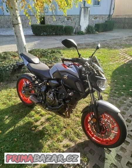 motocykl-yamaha