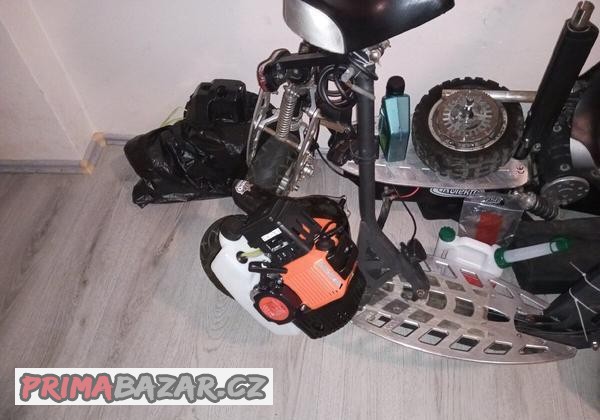 vymenim-za-neco-zajimaveho-nitro-scooters-xg09