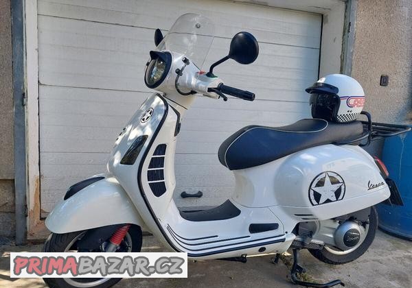 Vespa 300 gts