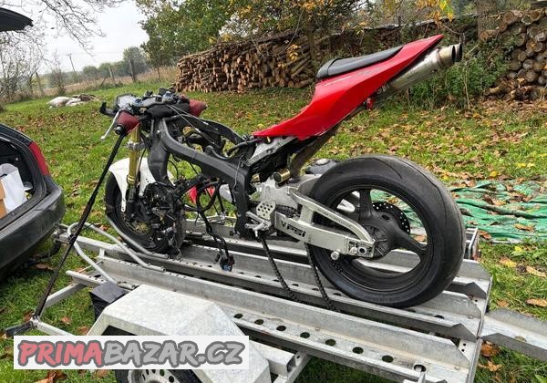 rozprodam-honda-cbr-600rr-05-06-na-nahradni-dily