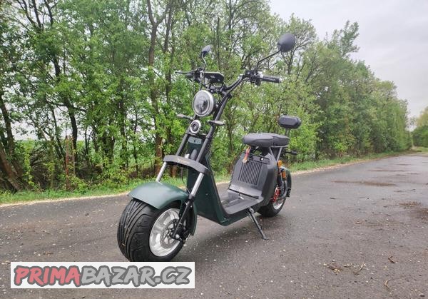elektricka-kolobezka-lera-scooters-c2-2000w-cerna