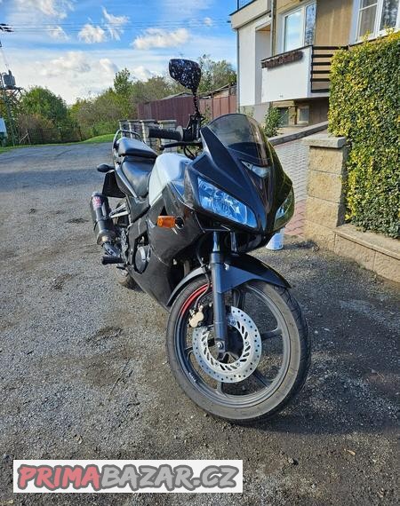 honda-cbr-125r-2007