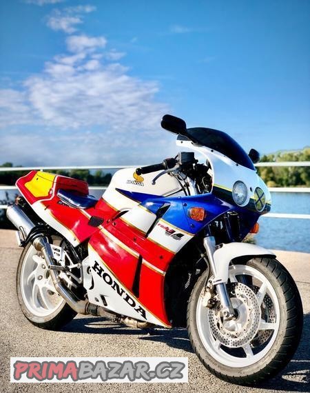 honda-vfr400r-88