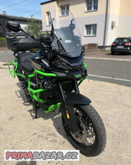 motocykl-cfmoto-800mt-explore