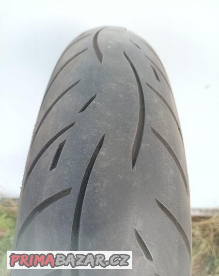 120-70-17-58w-metzeler-roadtec-z8-interact