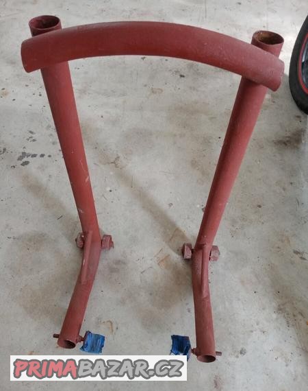 prodam-hondu-cbr-125-cervene-barvy-ostatni-vybaveni-motork